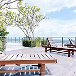 Silverscape L A4011 L Luxury 3Br L Bathtub L 6-11 Pax L Seaview L Infinity Pool L Jonker Street L City Centre By Jay Stay