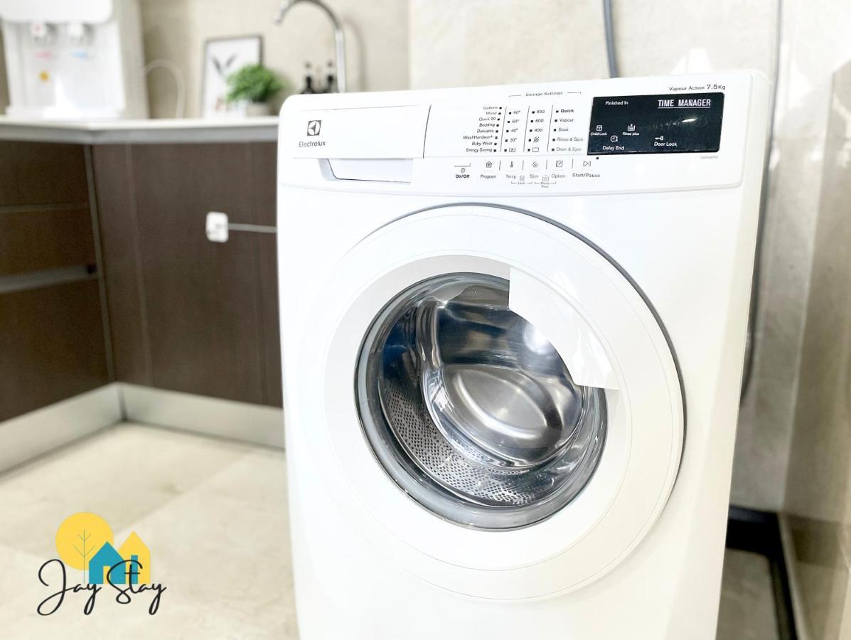 Silverscape L A4011 L Luxury 3br L Bathtub L 6-11 Pax L Seaview L Infinity Pool L Jonker Street L City Centre By Jay * Malacca